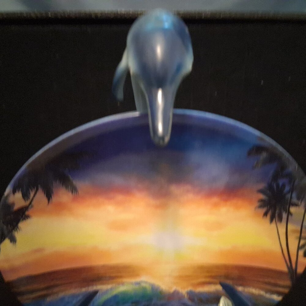 The Bradford Exchange Paradise Discovery Series Vintage Collector Plates - Picture 4 of 16